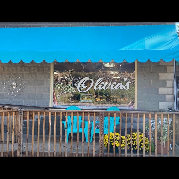 WELCOME TO OLIVIA’S SHOP - Picture 15 of 16
